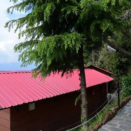 Aamod Resorts Dalhousie ! Luxury Cottage Resort Екстер'єр фото