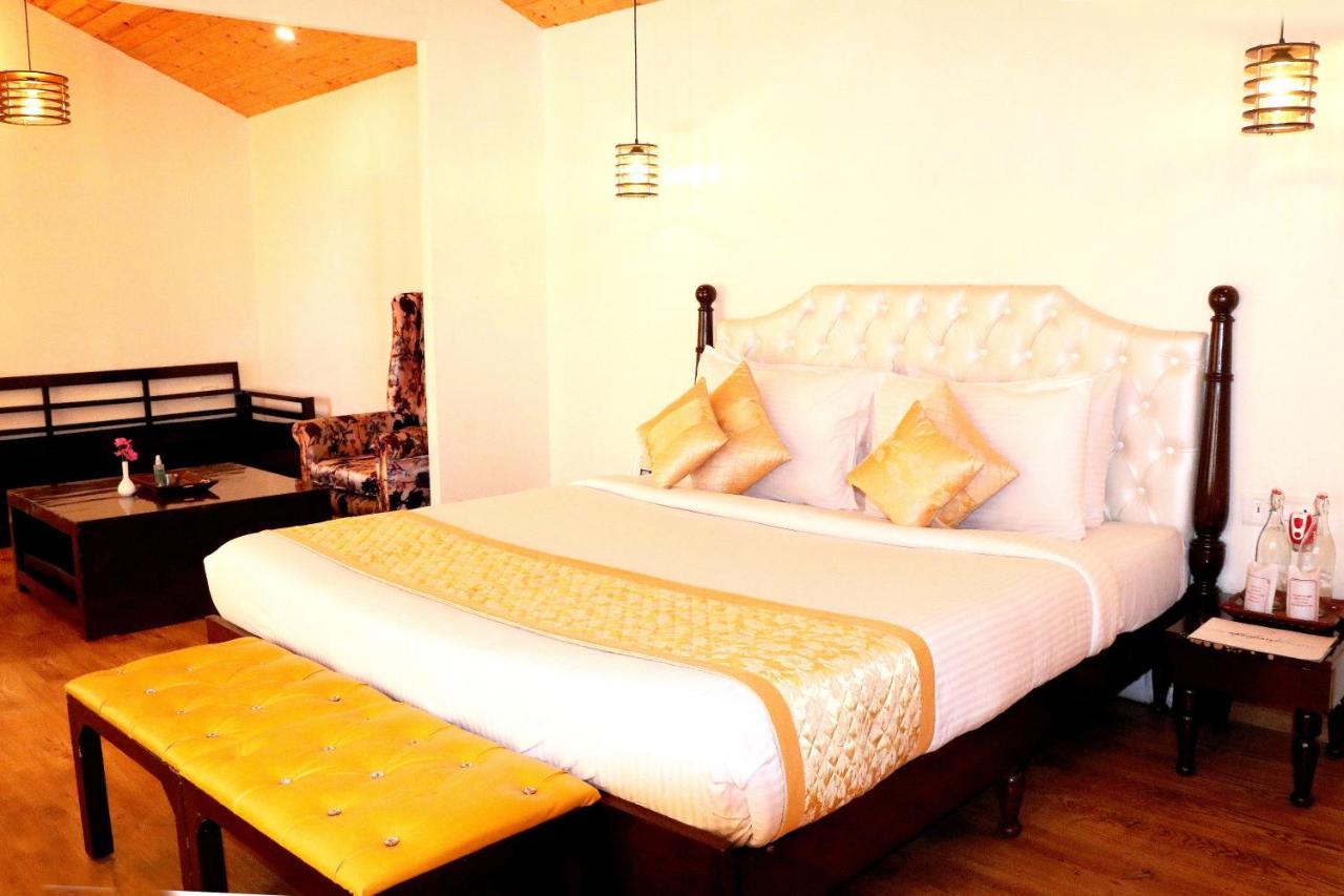Aamod Resorts Dalhousie ! Luxury Cottage Resort Екстер'єр фото