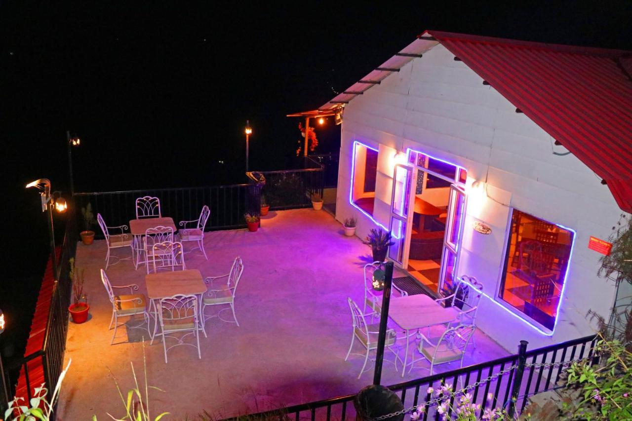 Aamod Resorts Dalhousie ! Luxury Cottage Resort Екстер'єр фото