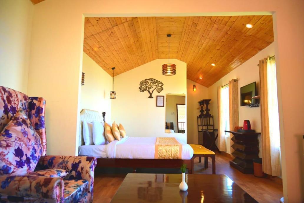 Aamod Resorts Dalhousie ! Luxury Cottage Resort Екстер'єр фото